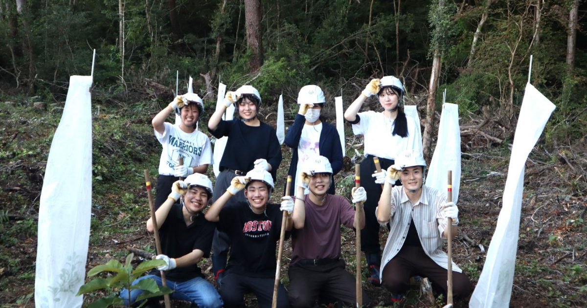 見えないものを想像して。高知県梼原町「AOYAMAの森」で学生
